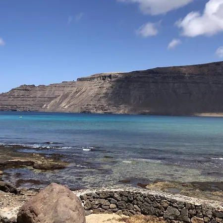 Flor De Cactus, La Graciosa Dom wakacyjny Caleta de Sebo