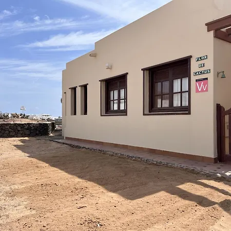 Holiday home Flor De Cactus, La Graciosa Caleta de Sebo