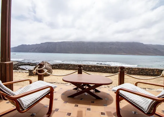 Flor De Cactus, La Graciosa Hébergement de vacances